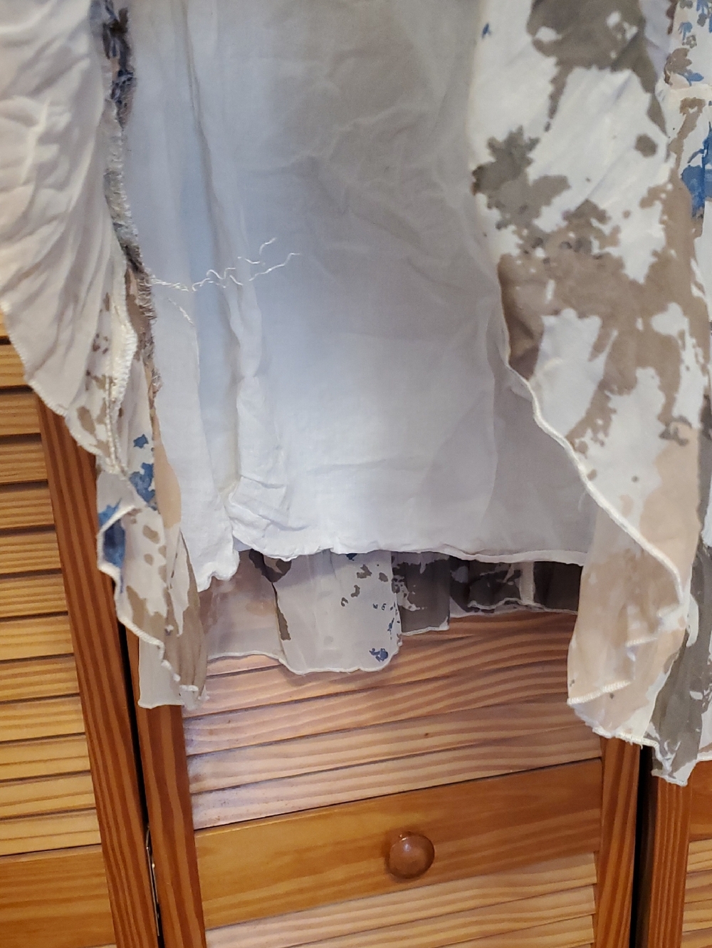 APART - Picture 5 of 7